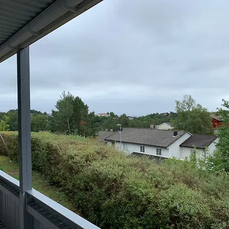 Velkommen Til En Koselig Leilighet Pa Sorlandet! Kristiansand Exterior photo